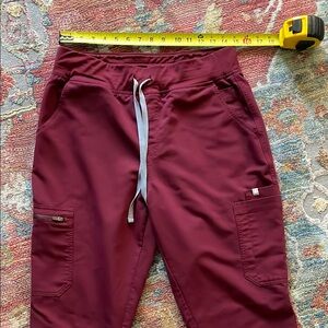 Figs tapered scrub pants